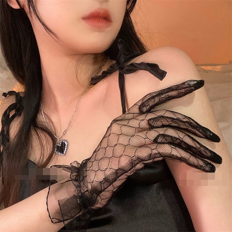 Netted Lace Gloves • Cosplay Bridal Accessories