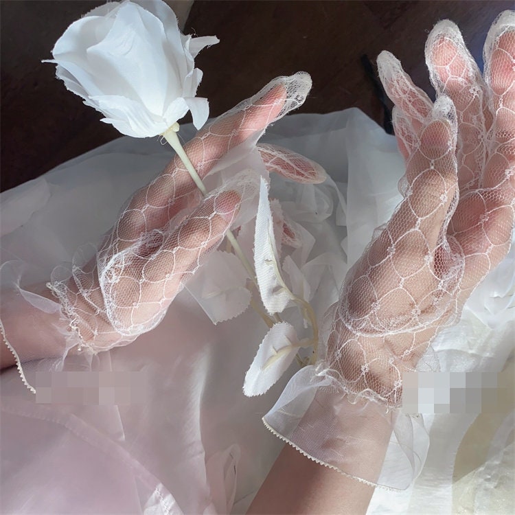 Netted Lace Gloves  • Cosplay Bridal Accessories